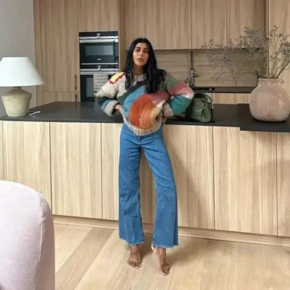 4 Zara Wide Leg High Waist Crop Denim Jeans Raw Hem - Picture 3 of 9